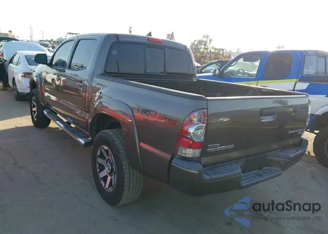 2015 Toyota Tacoma Double Cab Prerunner z USA, uszkodzony, nr VIN 3TMJU4GN4FM184088